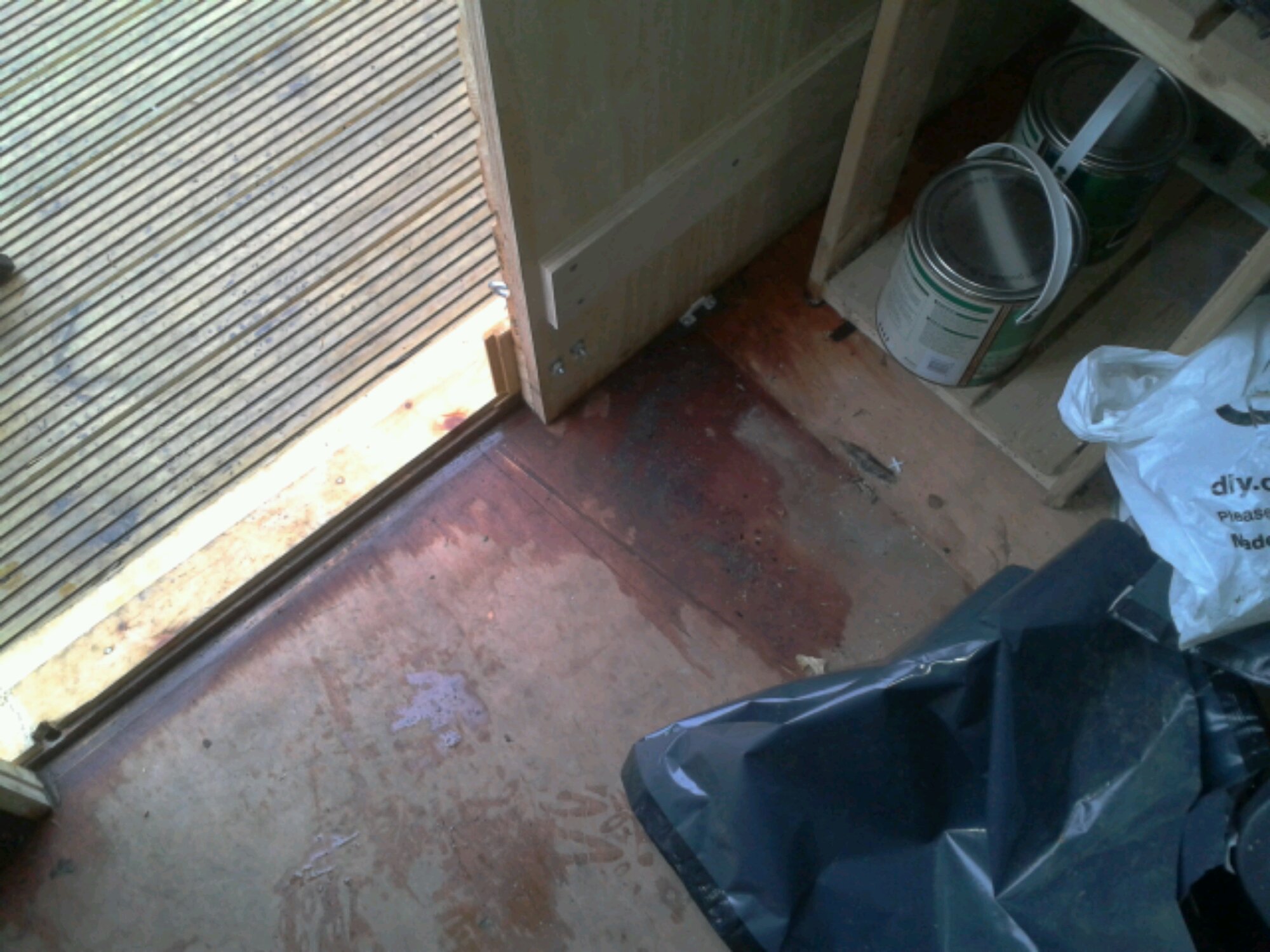 shed door leak | blog de clive long